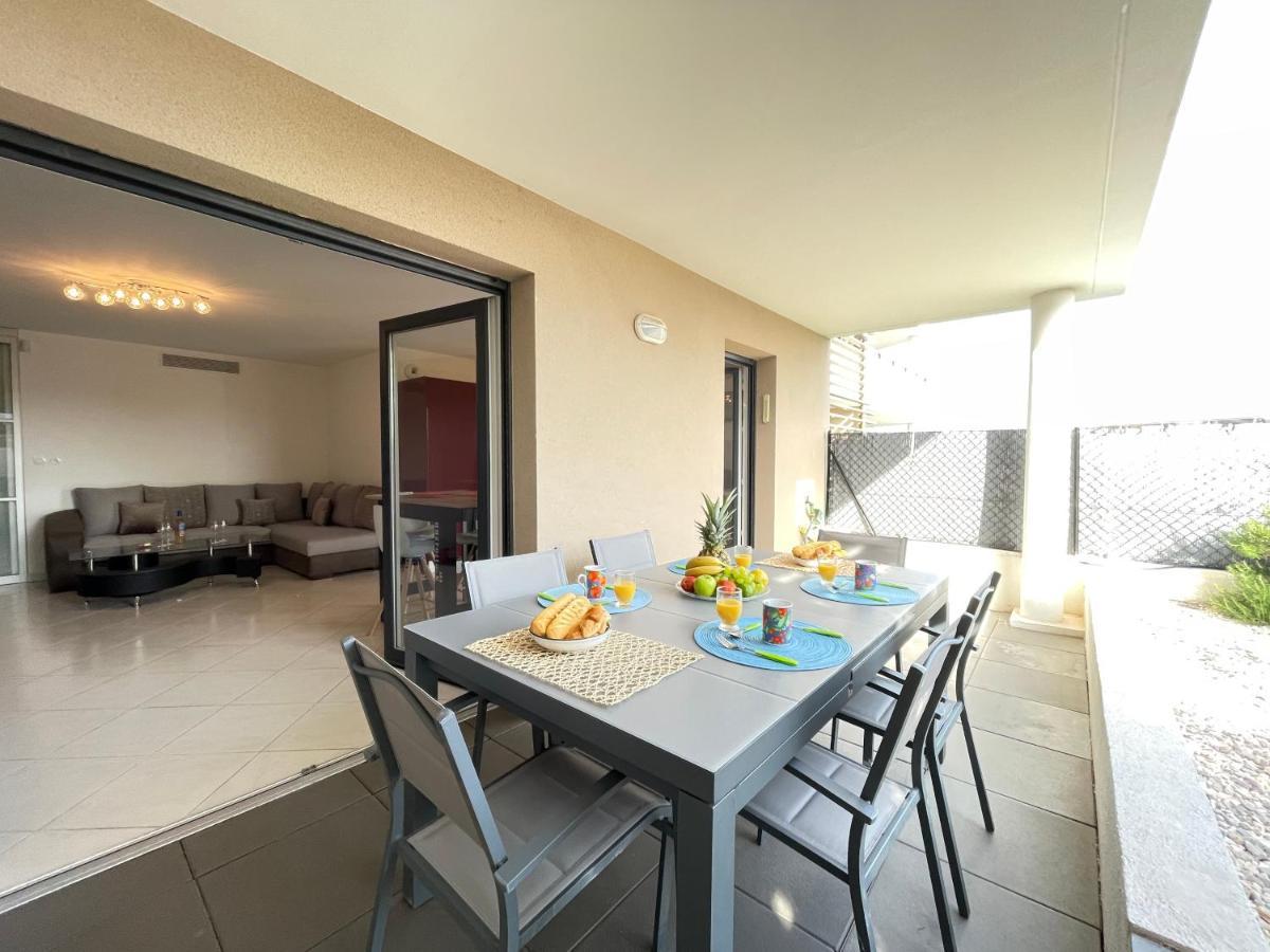 Tres Bel Appartement -Residence Avec Piscine Sur Le Toit Et Vue Panoramique Сен-Рафаель Екстер'єр фото