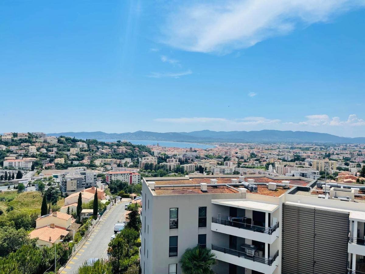 Tres Bel Appartement -Residence Avec Piscine Sur Le Toit Et Vue Panoramique Сен-Рафаель Екстер'єр фото